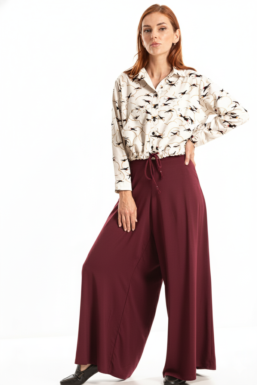 Calça pantalona com bolsos