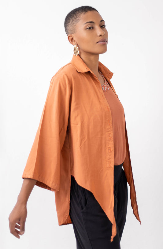 Camisa mullet com botoes e amarração frontal