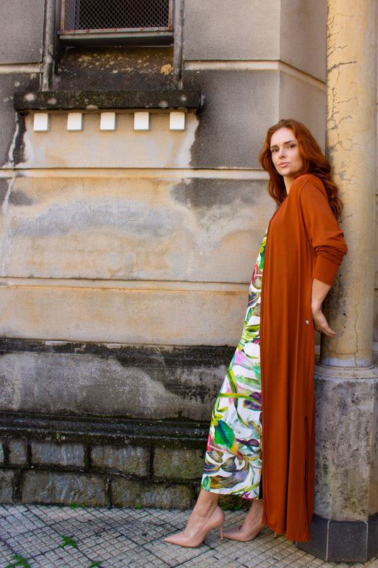 Cardigan com fendas laterais