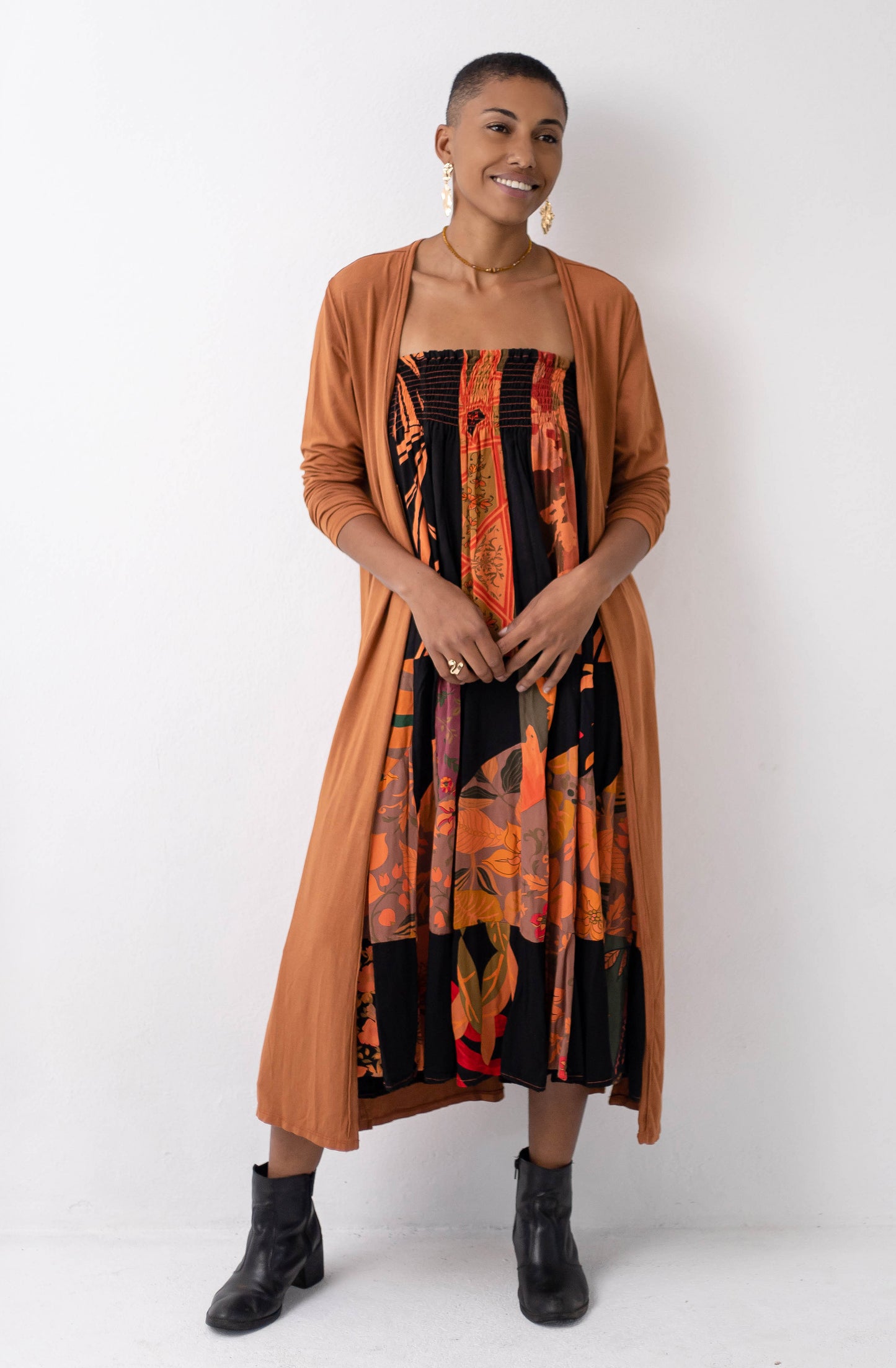 Saia longa em patchwork com cos alto