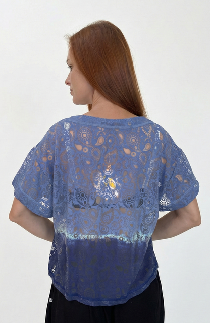 Blusa em malha com tie dye