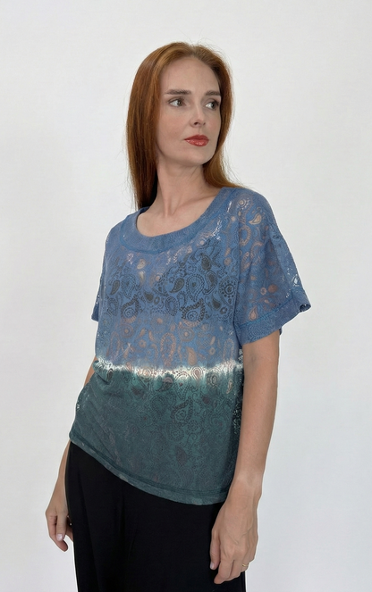Blusa em malha com tie dye