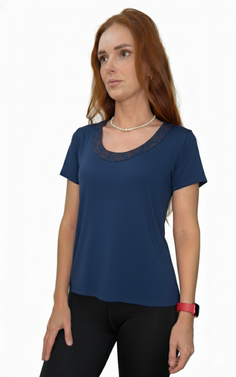 Camiseta com patchwork exclusiva