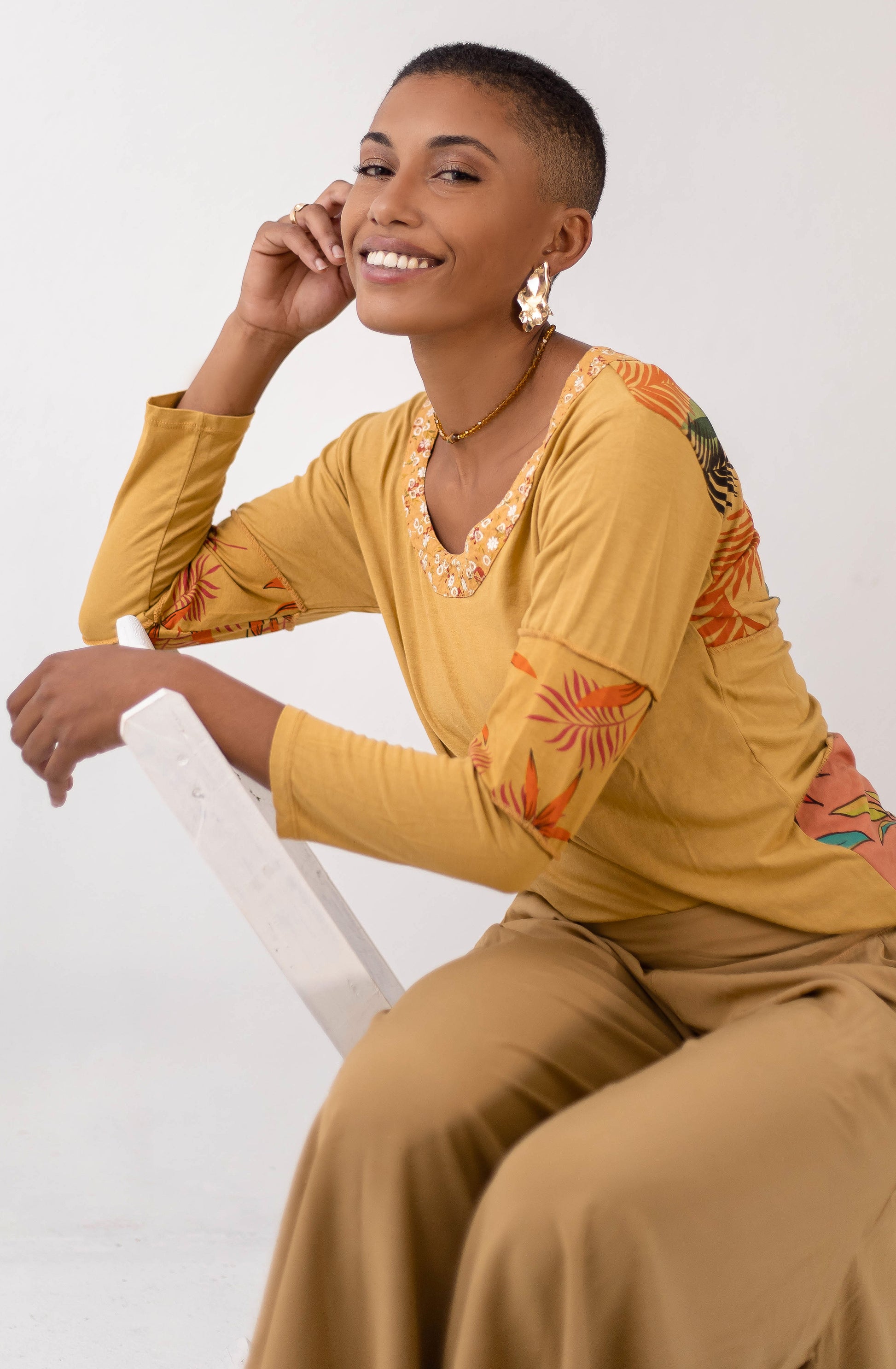 Camiseta com patchwork exclusiva de inverno