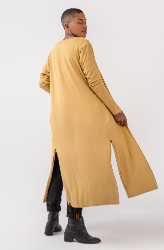 Cardigan com fendas laterais