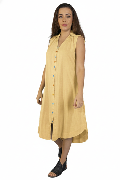 Chemise com botões coloridos e bolsos laterais