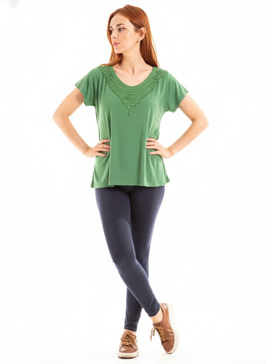 Blusa com detalhe na frente