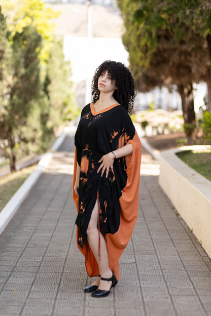 Kafta ampla com ajuste na cintura e na lateral