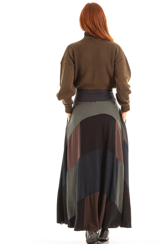 Blusa cropped de tricot com gola alta