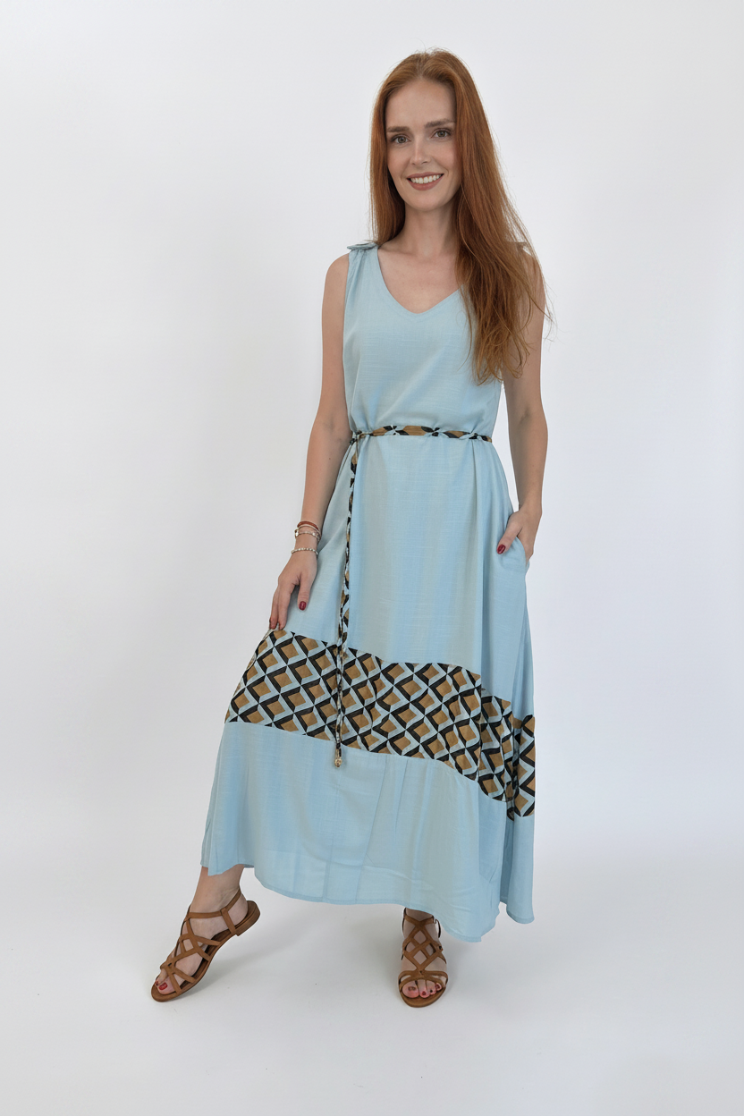 Vestido com barra estampada e cinto opcional
