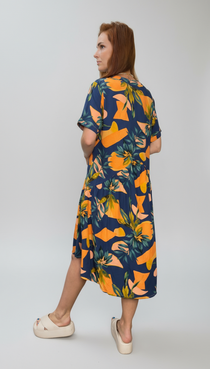 Vestido com botões na frente e gola padre