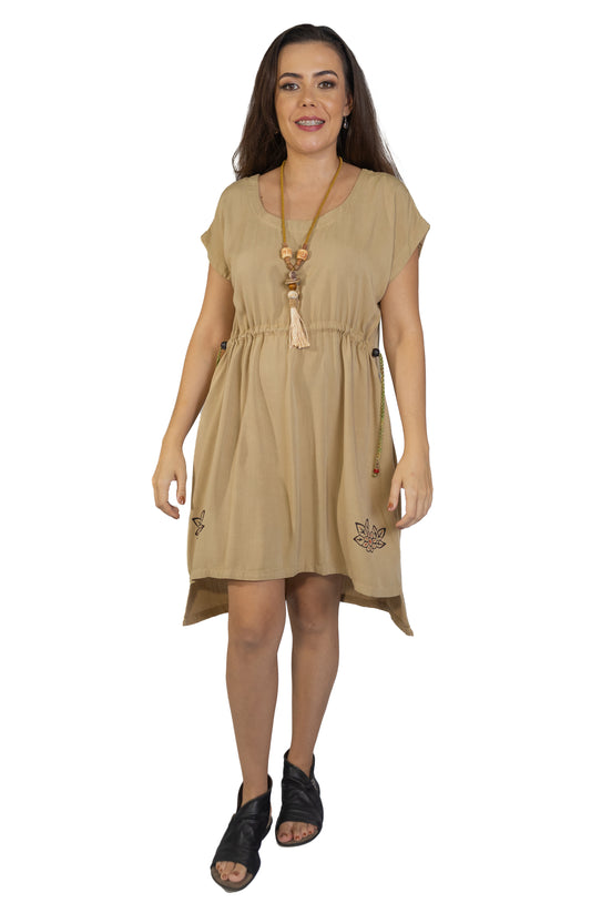 Vestido com cordao de croche ajustavel e carimbos
