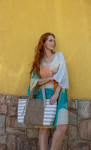 Vestido com mangas morcego