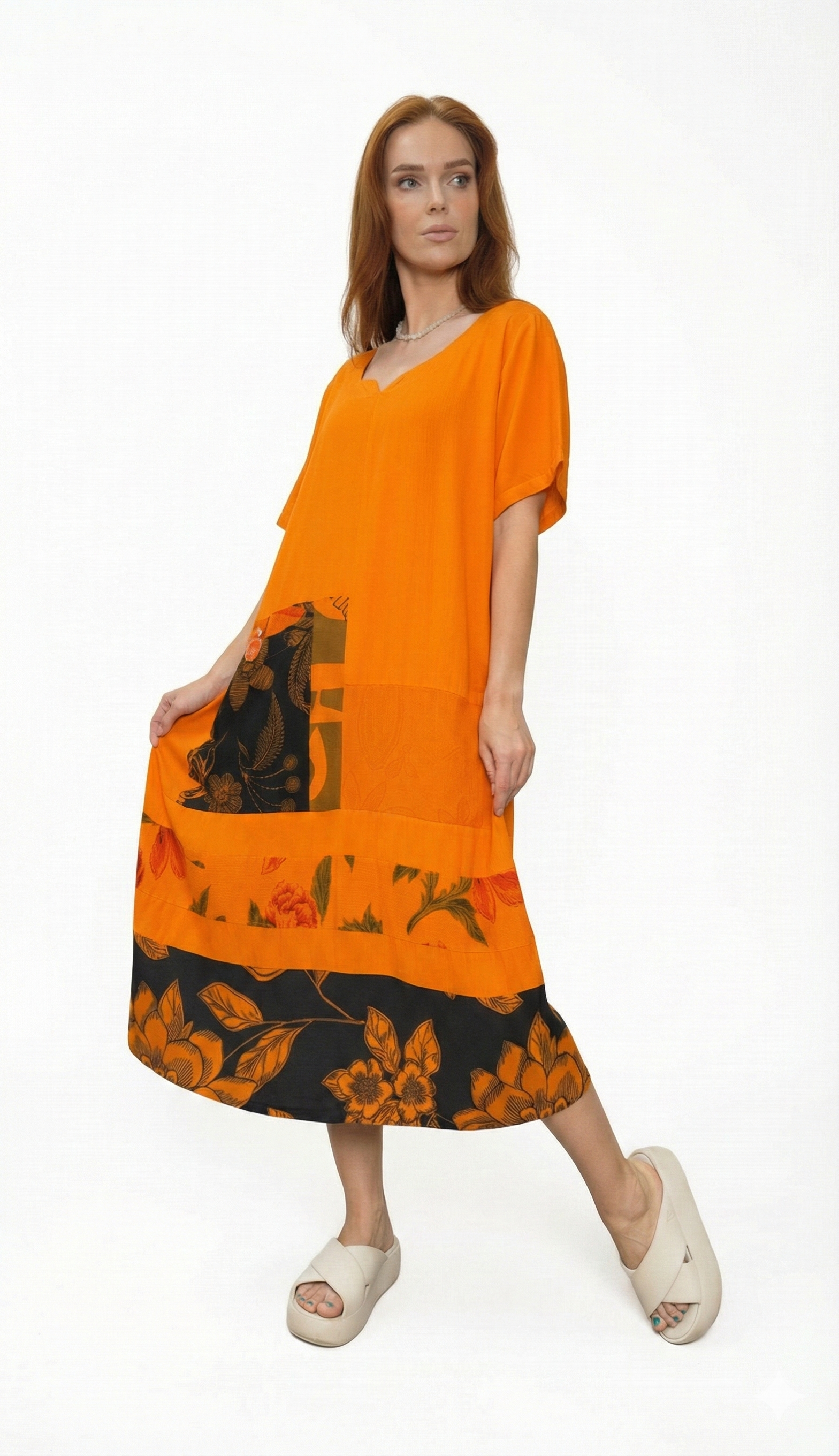 Vestido de patchwork com bolso grande na frente