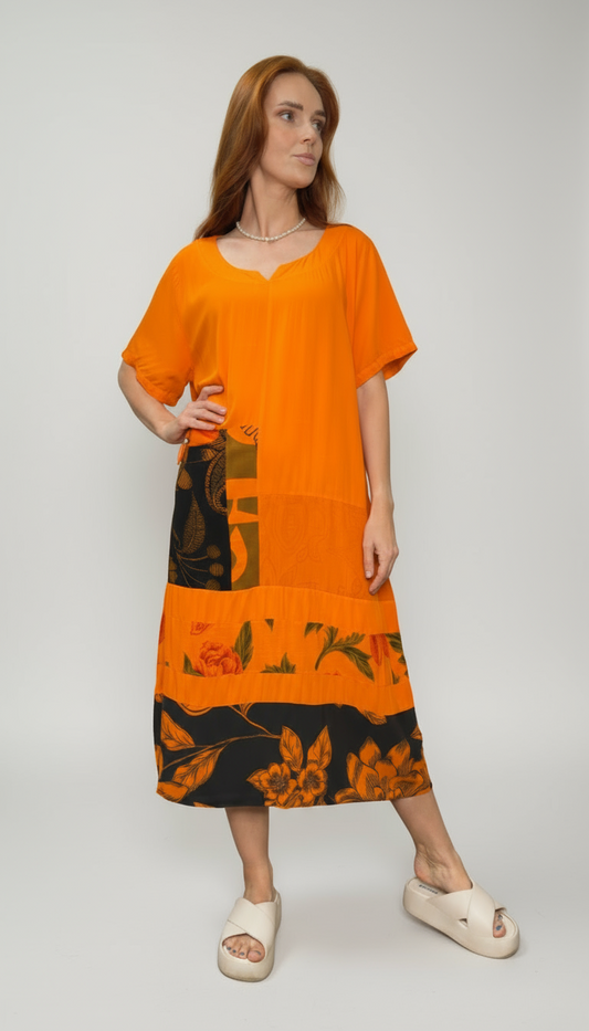 Vestido de patchwork com bolso grande na frente