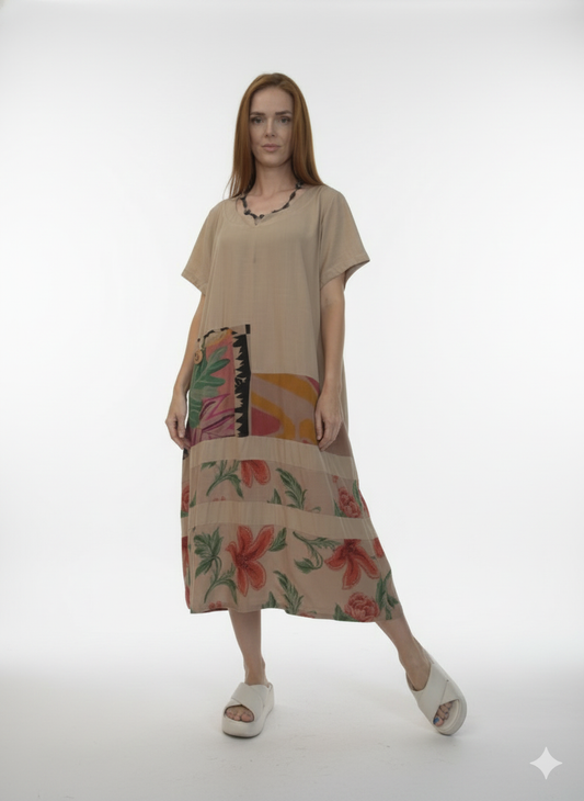 Vestido de patchwork com bolso grande na frente