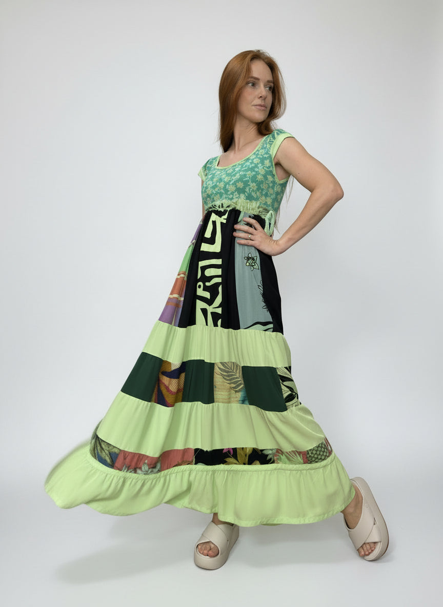 Vestido exclusivo todo em patchwork