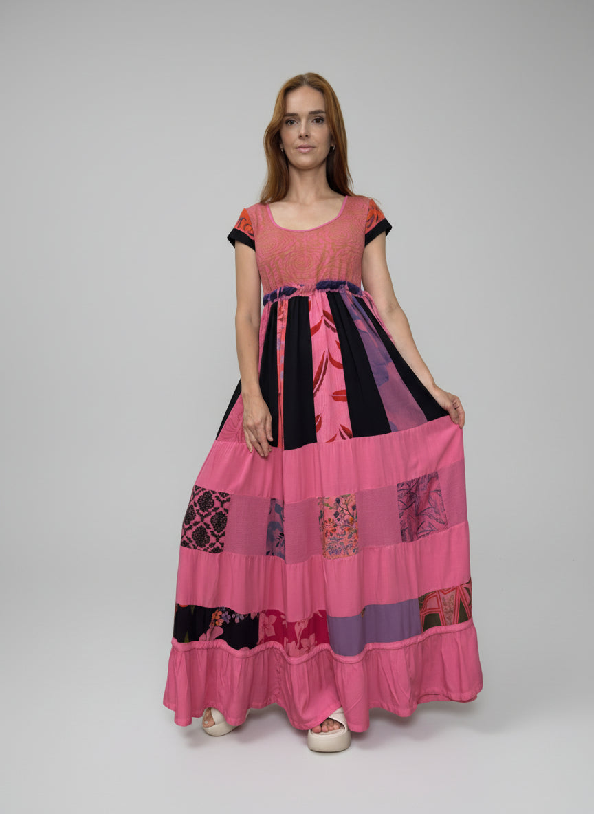 Vestido exclusivo todo em patchwork