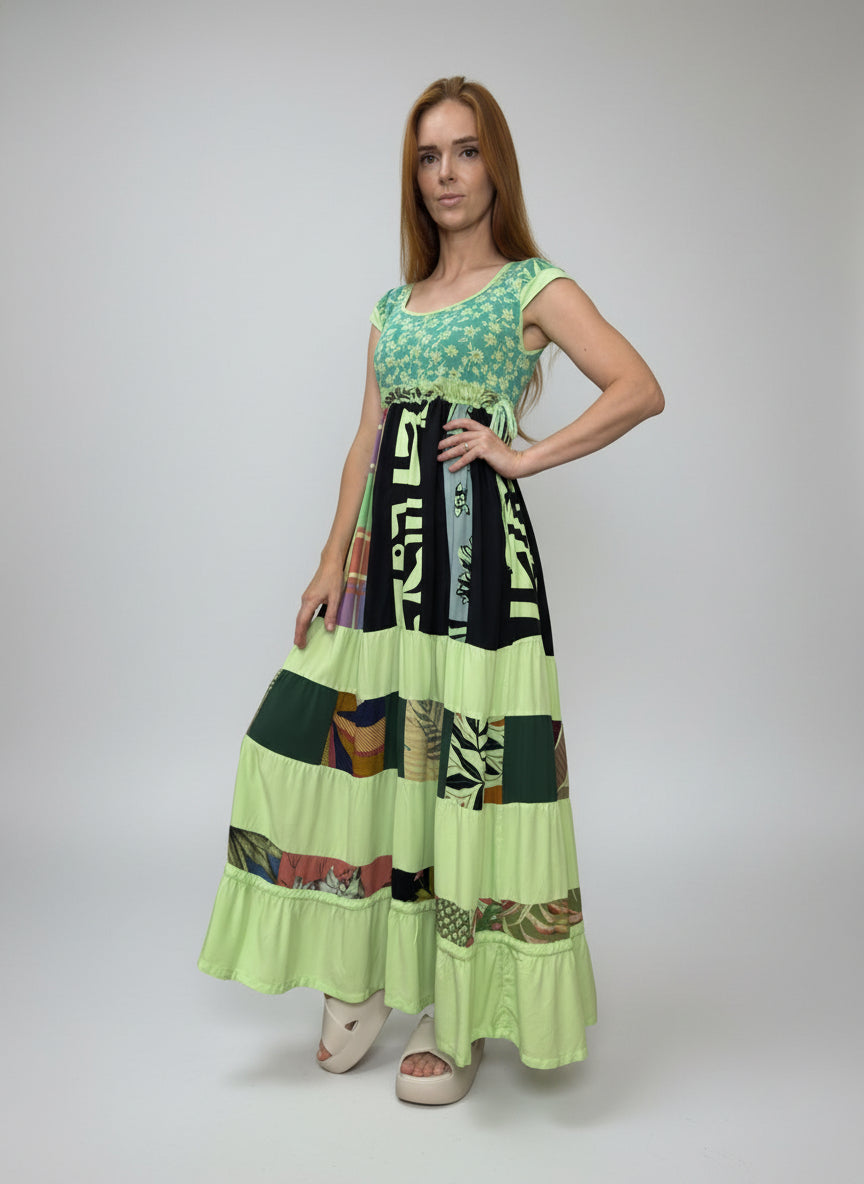 Vestido exclusivo todo em patchwork