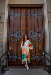 Vestido gola v com cinto para ajuste 