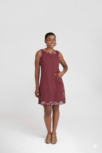 Vestido tubo curto com detalhes estampados